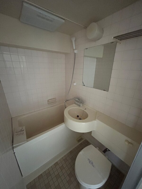 バス／シャワールーム等