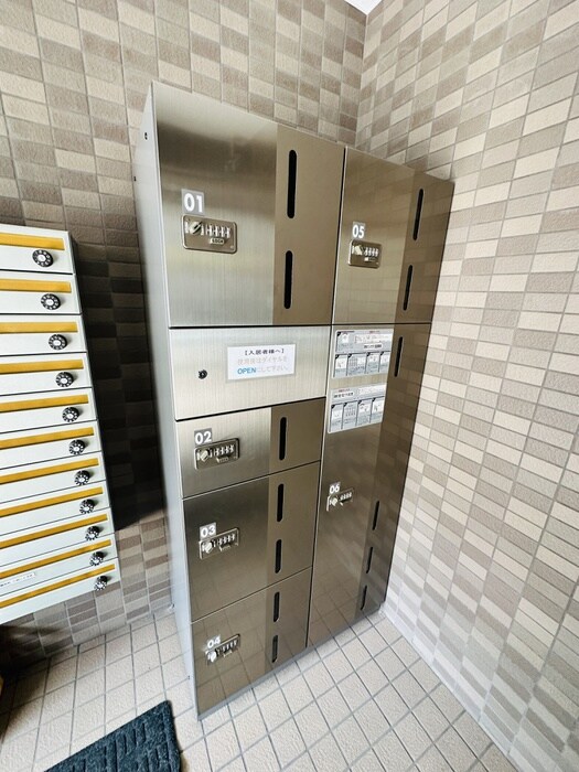 物件外観写真6　(建物設備)