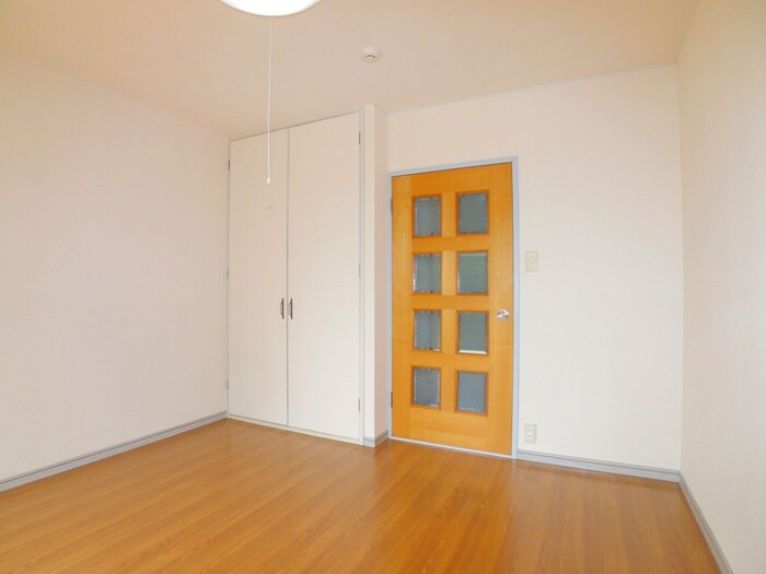 物件内観写真12　(居室)