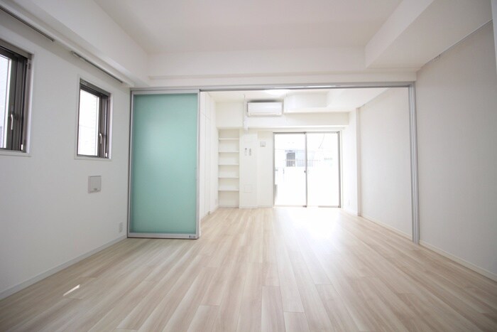 物件内観写真8　(居室)