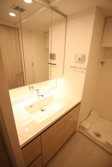 物件内観写真12　(洗面)