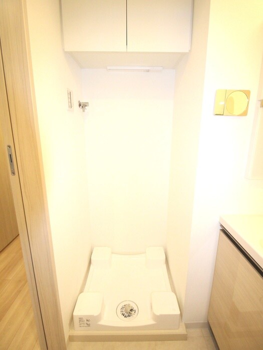 物件内観写真20　(洗濯機置場)