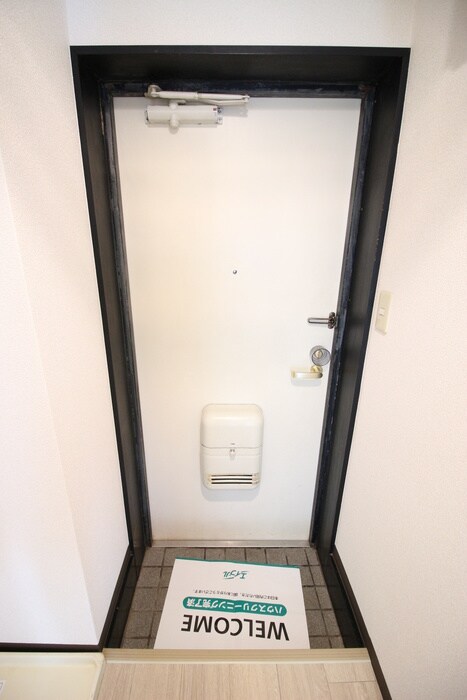 物件内観写真20　(玄関)