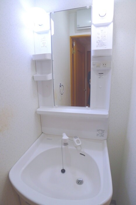 物件内観写真12　(洗面)