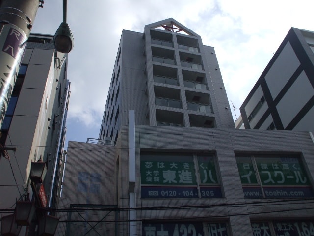 アクシス調布の外観写真