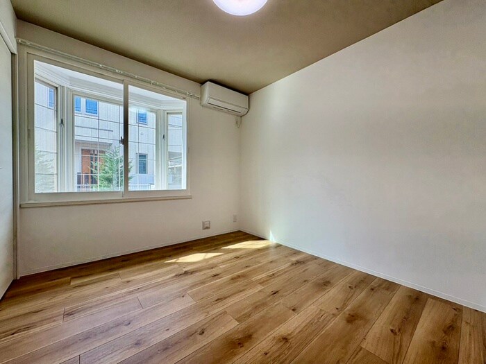 物件内観写真8　(内観写真)