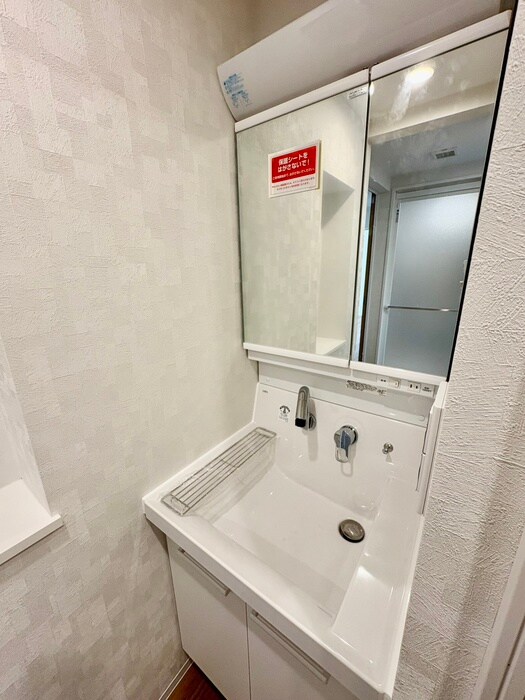 物件内観写真13　(洗面)