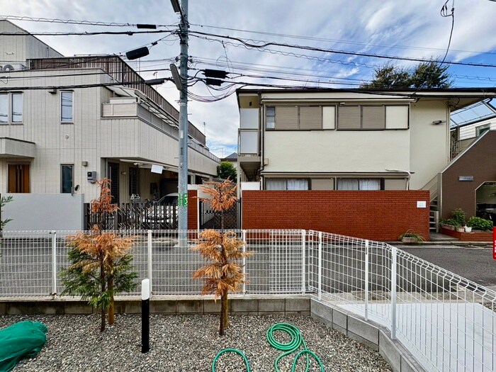 物件内観写真19　(室内からの展望)