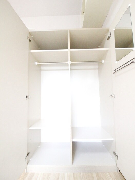 物件内観写真14　(収納)
