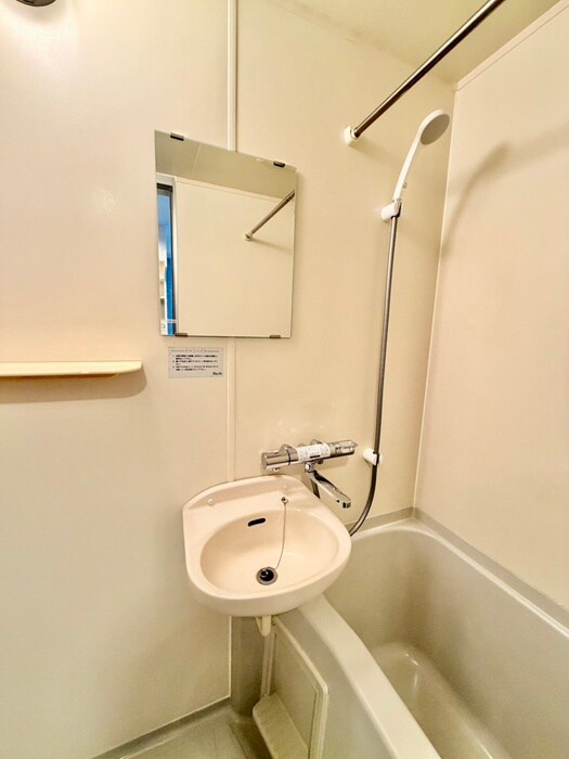 物件内観写真15　(洗面)