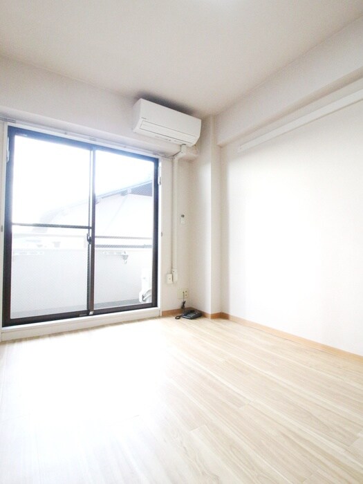 物件内観写真21　(居室)