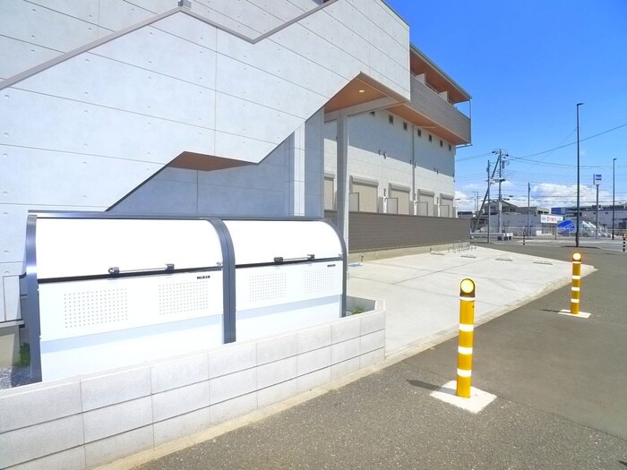 物件外観写真4　(建物設備)