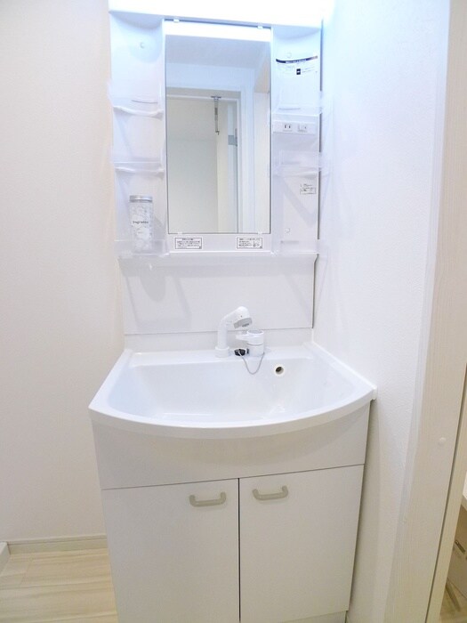 物件内観写真13　(洗面)