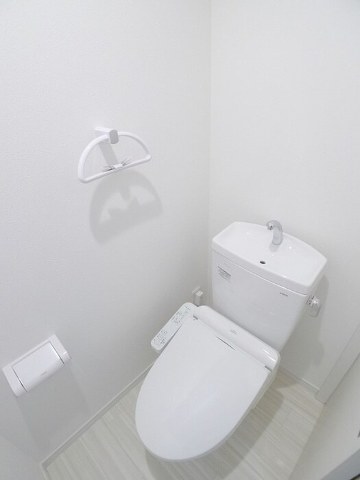 物件内観写真18　(トイレ)