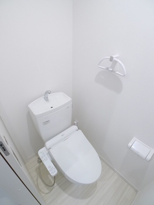 物件内観写真18　(トイレ)