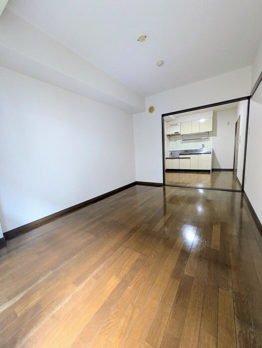 物件内観写真6　(居室)