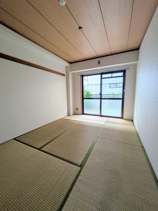 物件内観写真12　(内観写真)