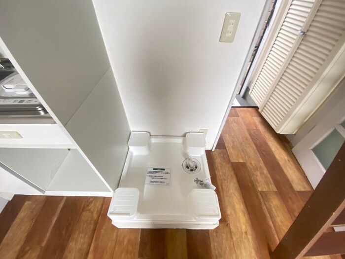 物件内観写真22　(洗濯機置場)