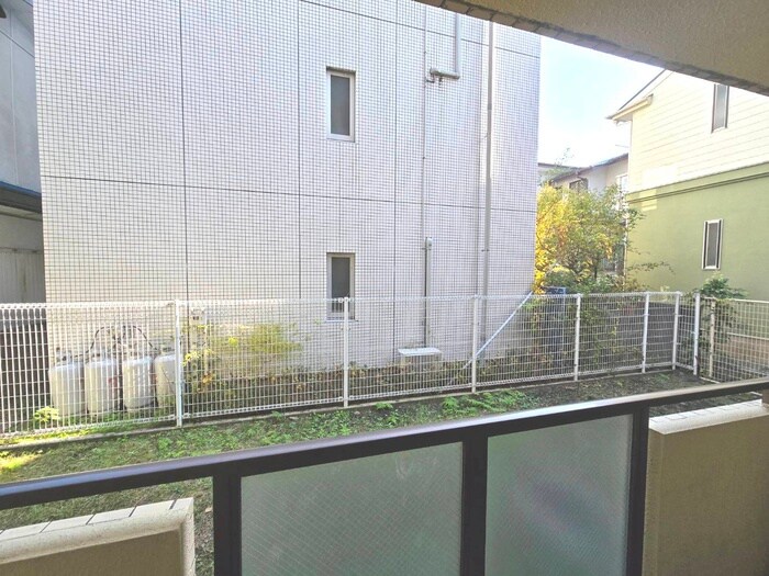 物件内観写真19　(室内からの展望)