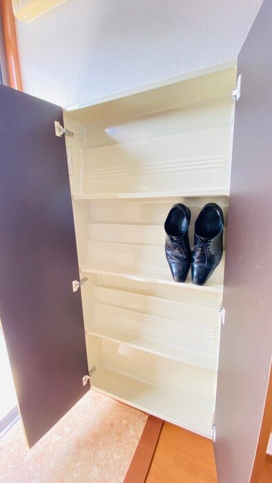 物件内観写真19　(靴箱)