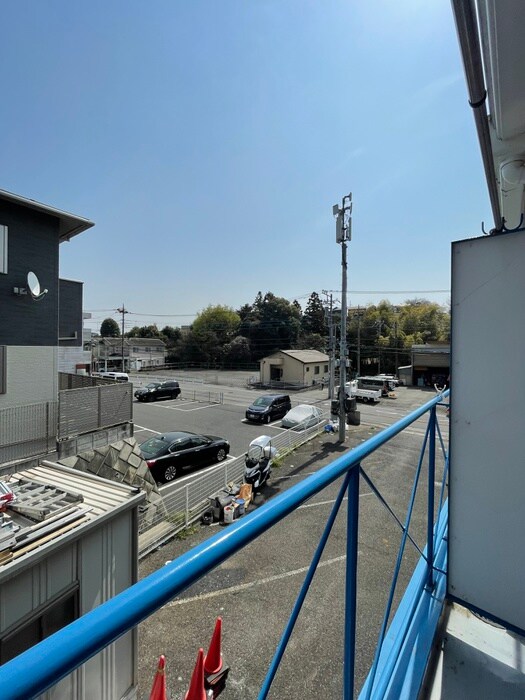 物件内観写真12　(室内からの展望)