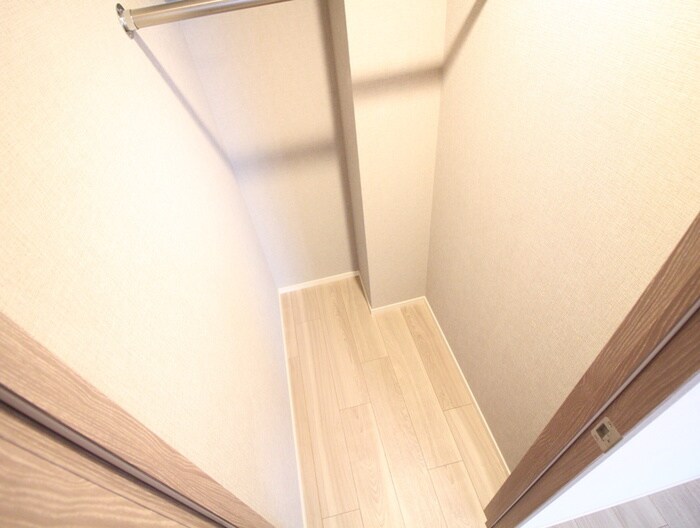 物件内観写真11　(収納)