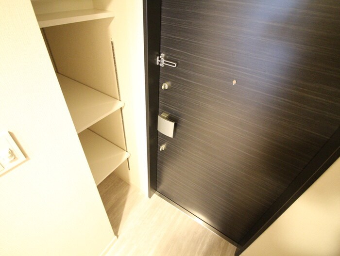 物件内観写真18　(靴箱)