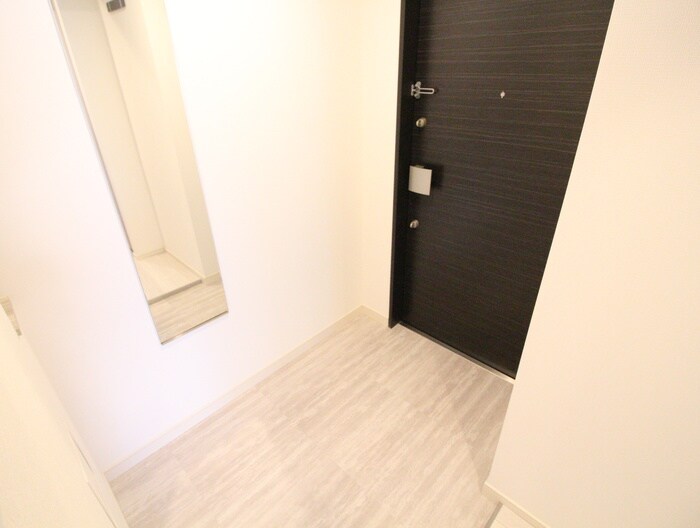 物件内観写真21　(玄関)