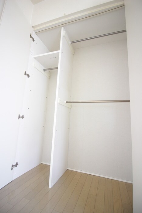 物件内観写真11　(収納)