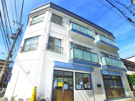 フラワーマンション外観写真