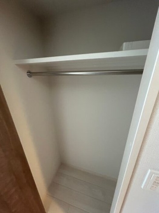 物件内観写真15　(収納)