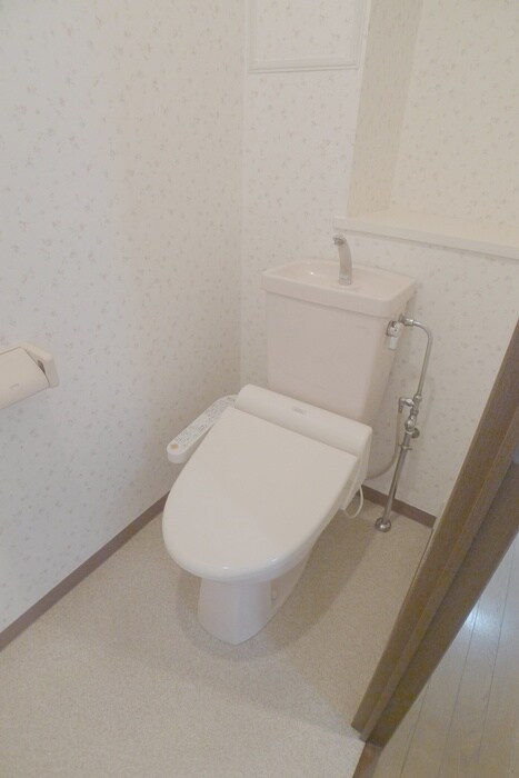 物件内観写真17　(トイレ)