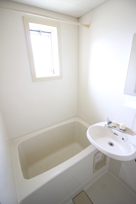 物件内観写真12　(バス／シャワールーム等)