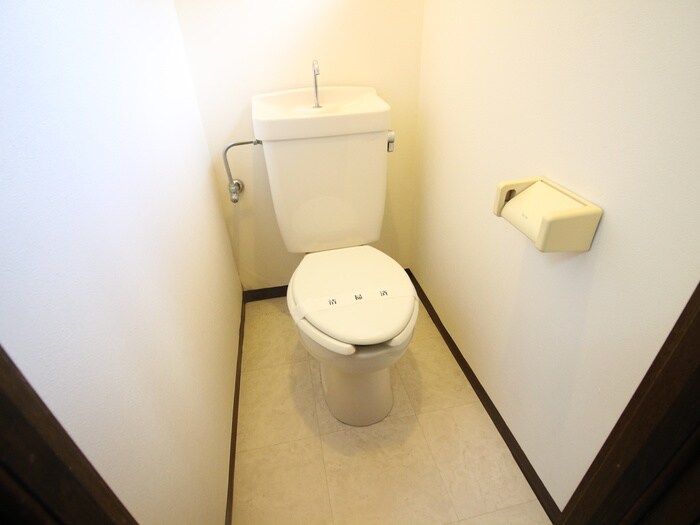 物件内観写真11　(トイレ)