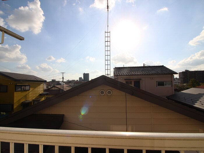 物件内観写真16　(室内からの展望)