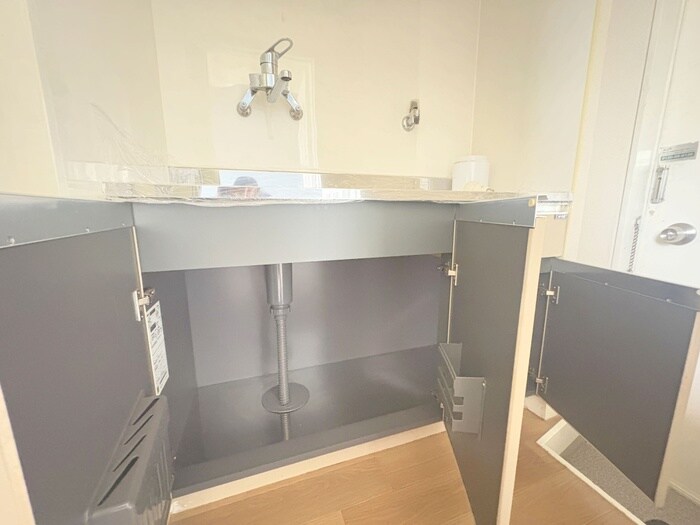 物件内観写真11　(収納)