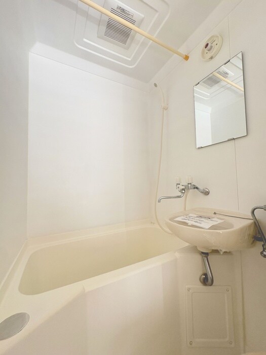 物件内観写真13　(バス／シャワールーム等)