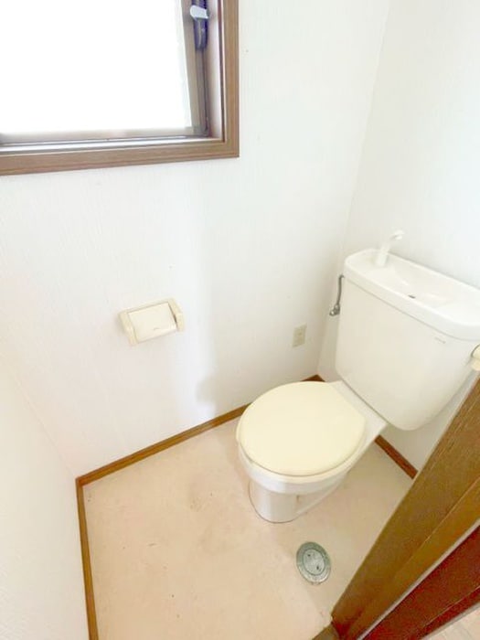 物件内観写真16　(トイレ)