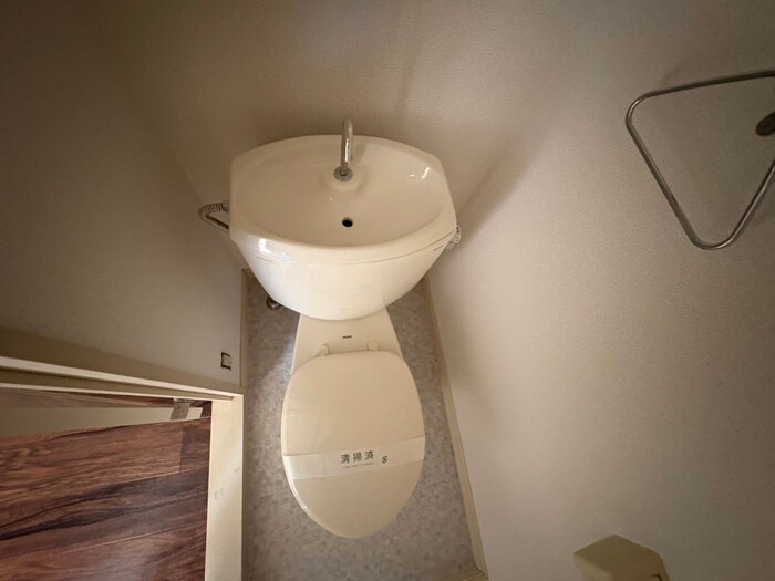 物件内観写真14　(トイレ)