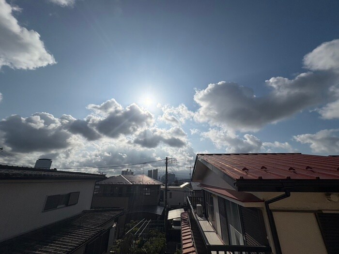 物件内観写真18　(室内からの展望)