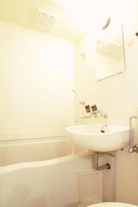 物件内観写真12　(バス／シャワールーム等)