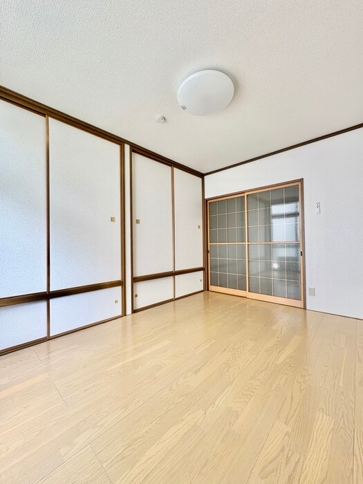 物件内観写真10　(居室)