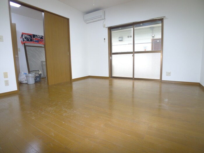 物件内観写真10　(居室)