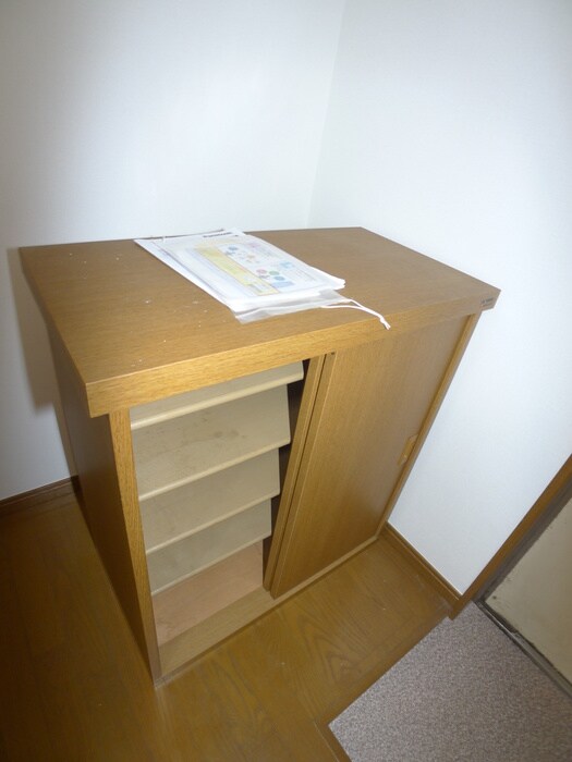 物件内観写真14　(靴箱)