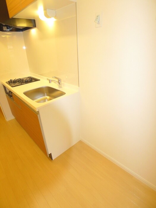 物件内観写真8　(室内からの展望)