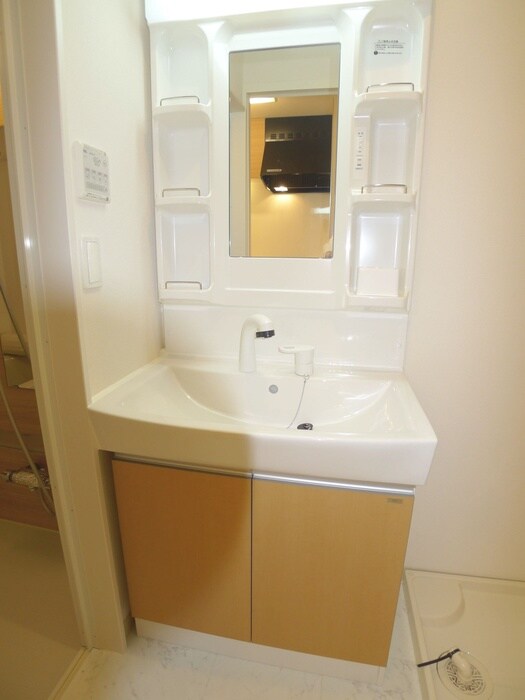 物件内観写真10　(洗面)