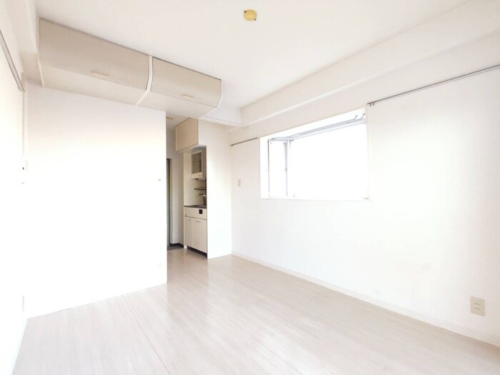 物件内観写真6　(居室)