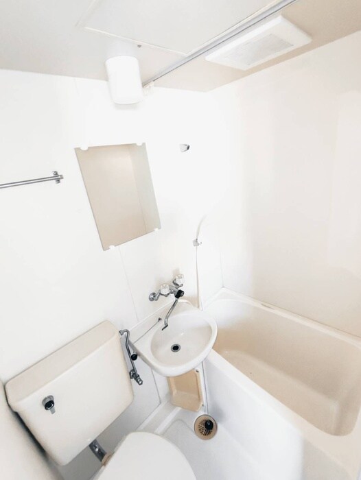 物件内観写真8　(バス／シャワールーム等)