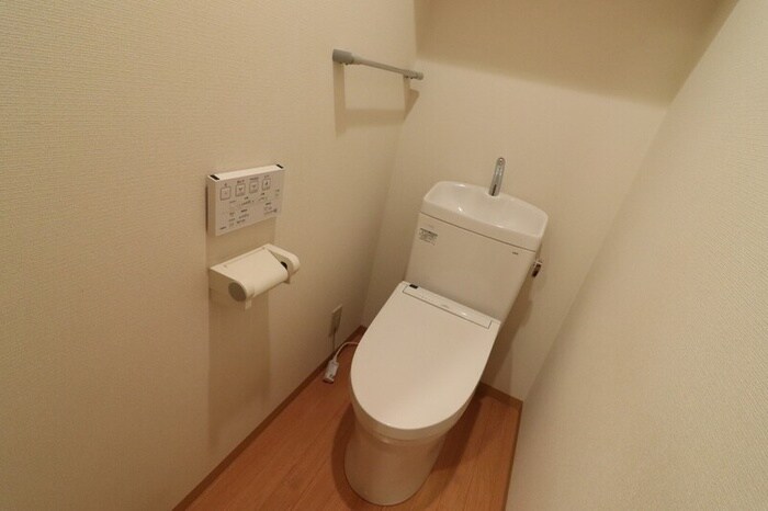 物件内観写真10　(トイレ)