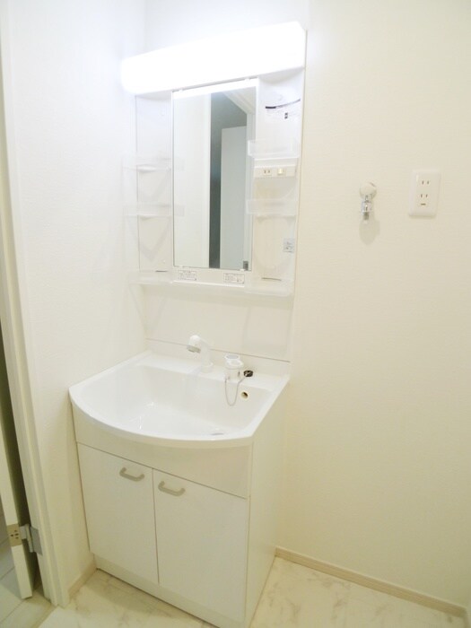 物件内観写真9　(洗面)